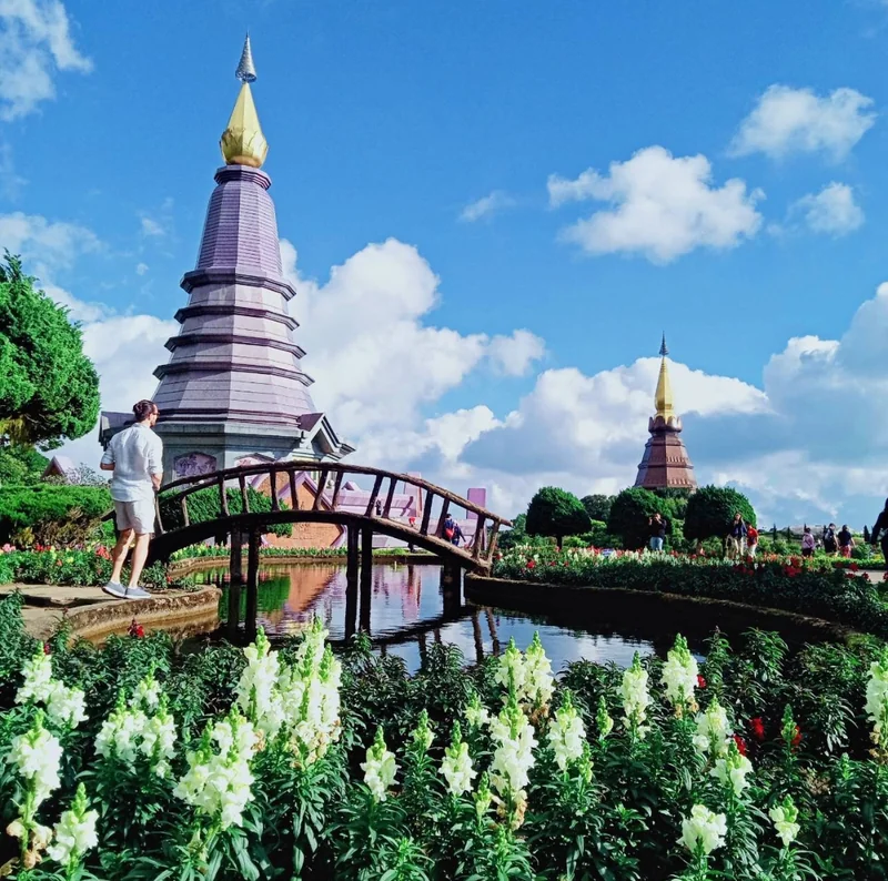 King and Queen Pagodas with gardens