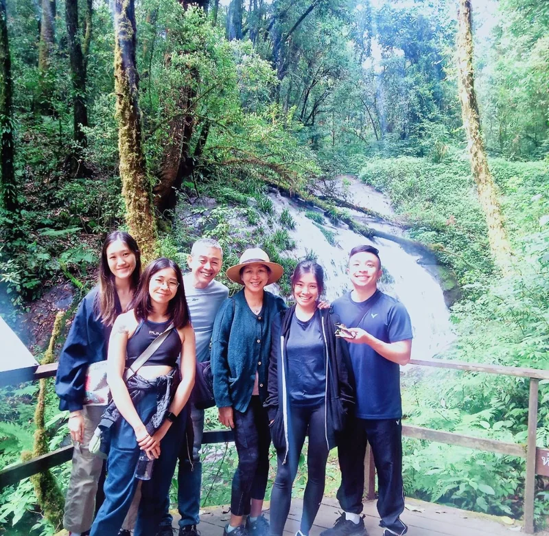 Tour group at Pha Dok Siew waterfall trail